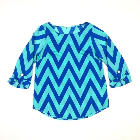 Everly Women's Chevron Print Top Size Small Blue - Picture 1 of 5